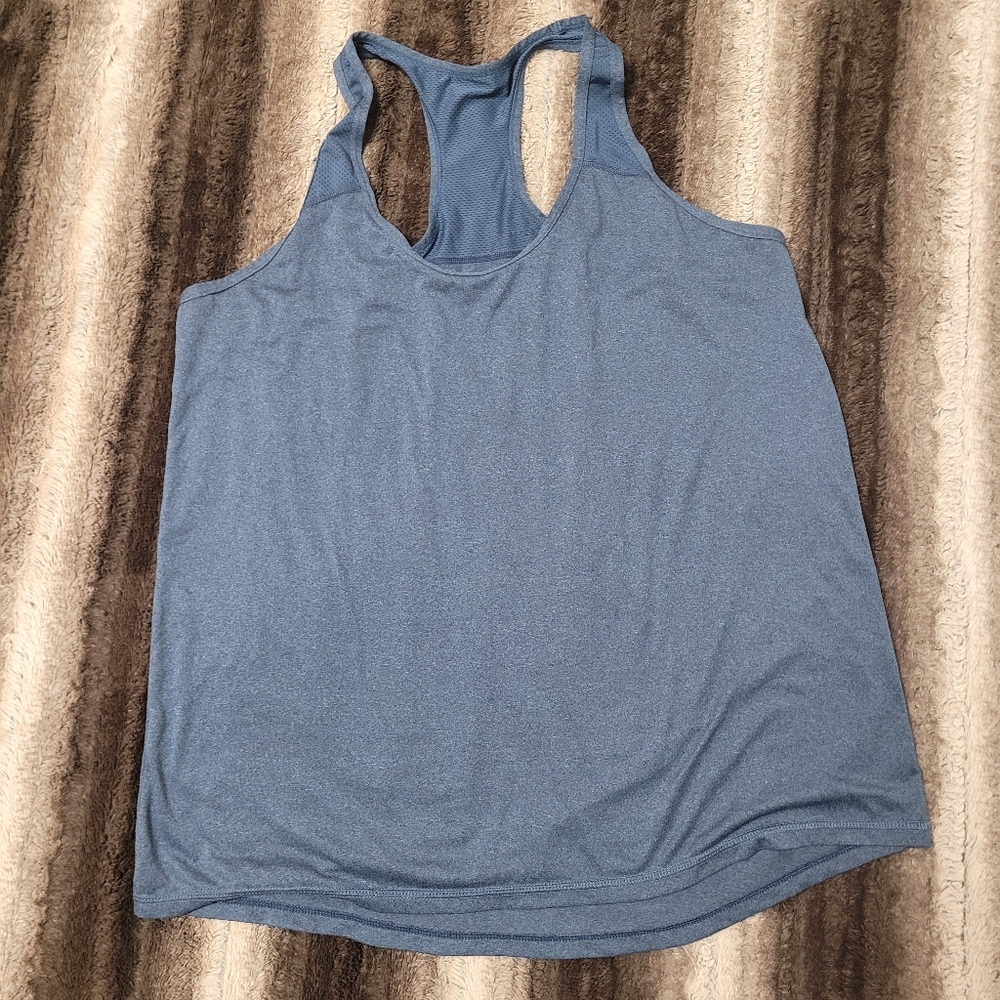 Xersion Activewear tank top size xxl